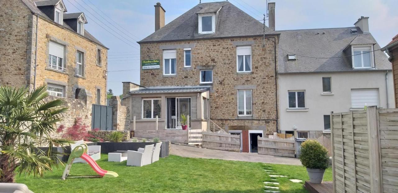 L'Ame Du Gourmand Hotel Pontorson Exterior photo
